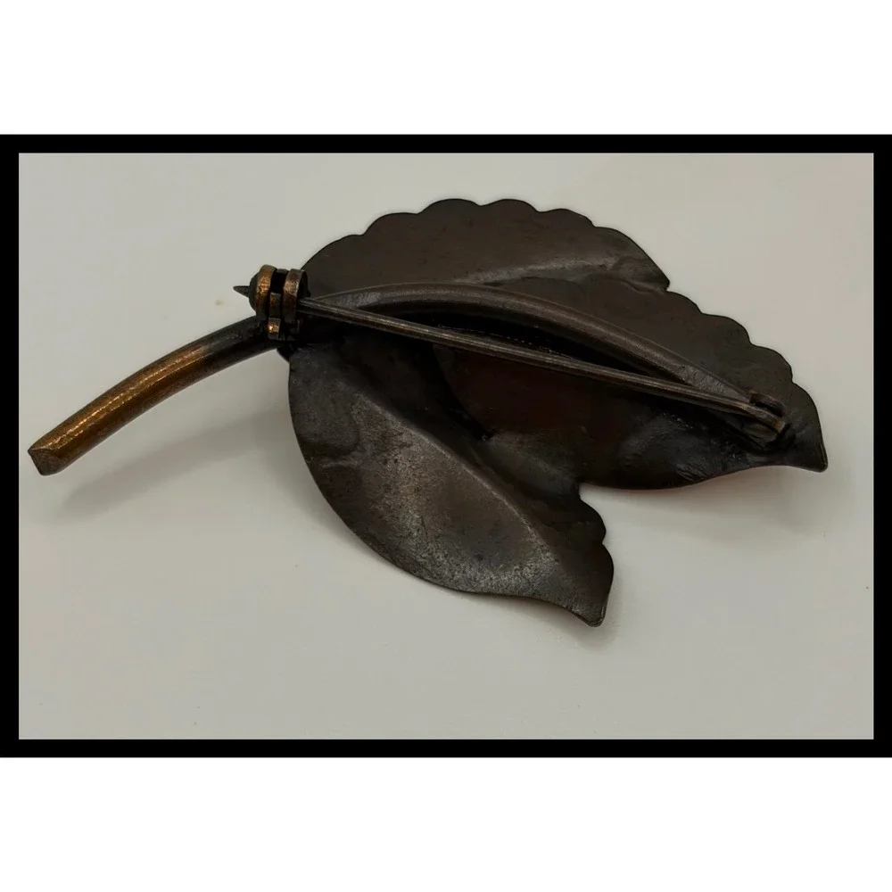 Unbranded Leaf Brooch Pin Copper Tone Textured Fall Botanical Accessory